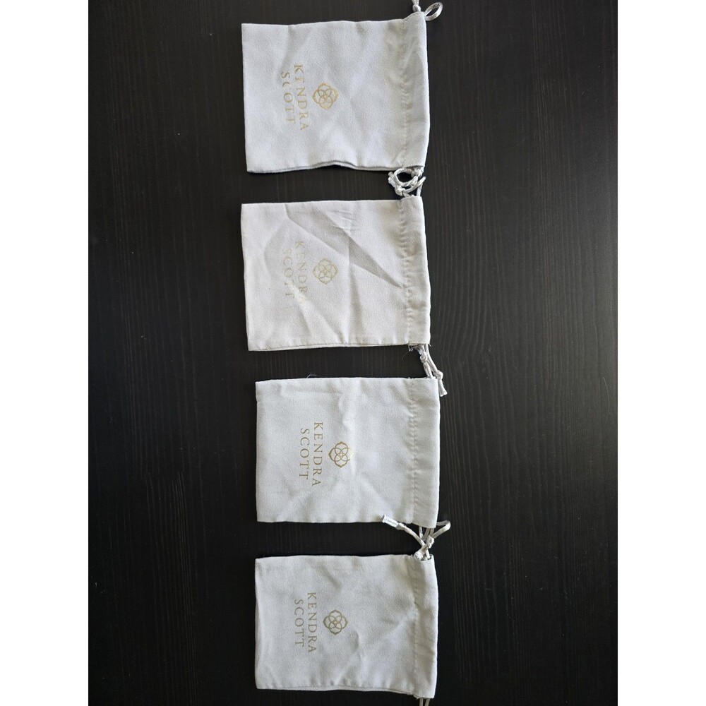 4 - Kendra Scott Jewelry Pouch Bag Storage Dust Bag Drawstring White & Gold Auth